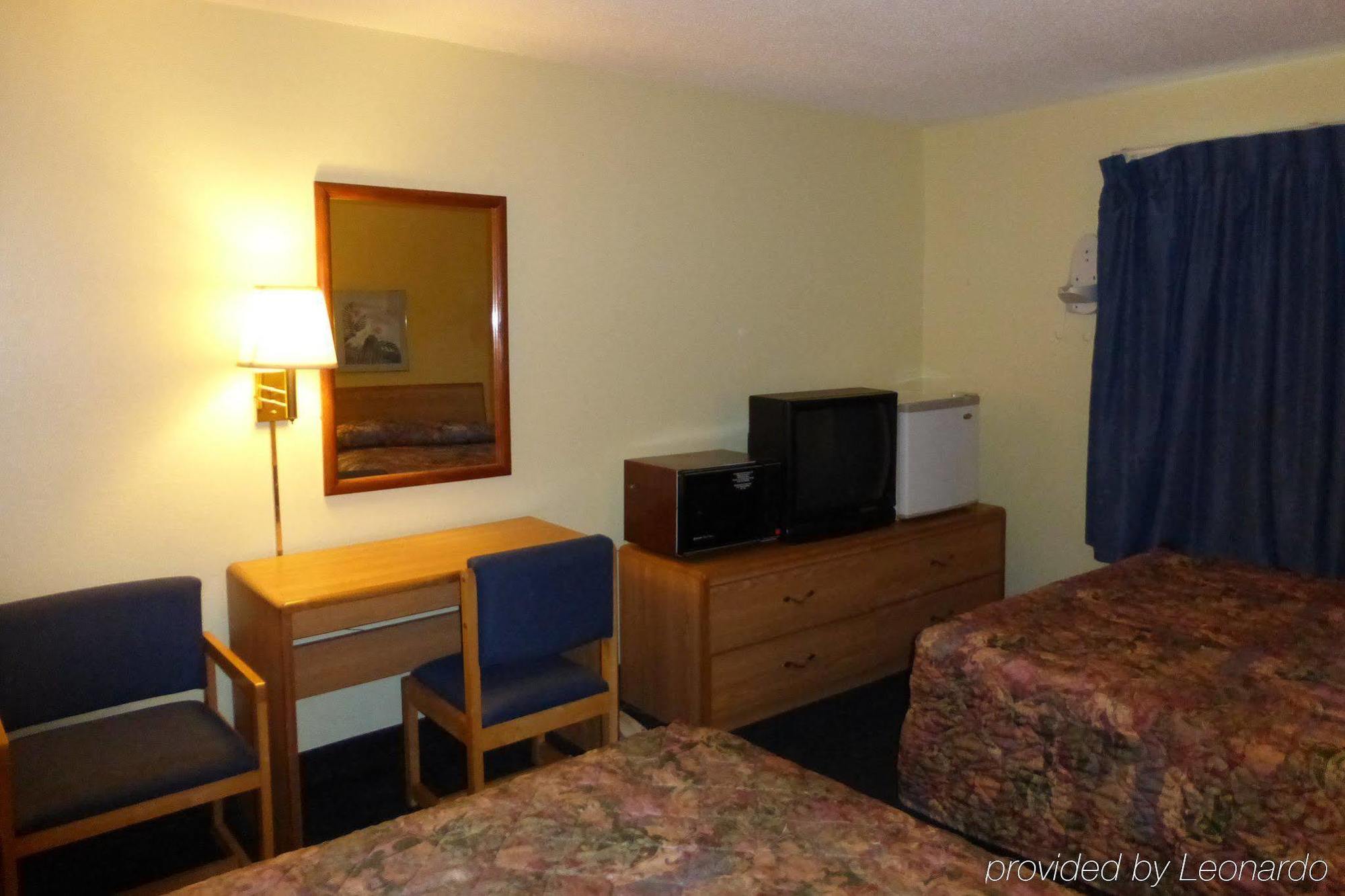 Norwood Inn And Suites - Minneapolis-St Paul Roseville Bagian luar foto