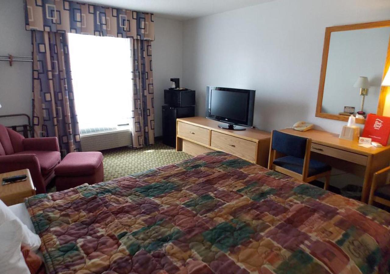 Norwood Inn And Suites - Minneapolis-St Paul Roseville Bagian luar foto